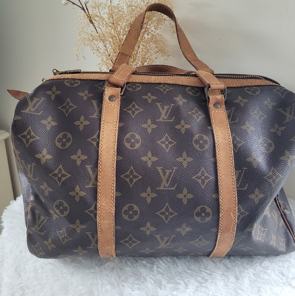 Louis Vuitton Handbags - Louis Vuitton Speedy 35